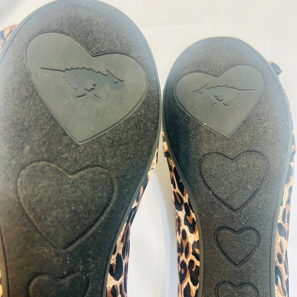 Rocket Dog Leopard Print Satin Slip On Flats. Like New Condition - Picture 7 of 8